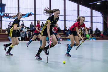 Bild 348 - B-Juniorinnen UHC